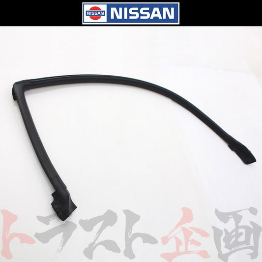 ウェザーストリップ ボディ側 右 スカイライン GT-R BCNR33 R33 2ドア #663101499