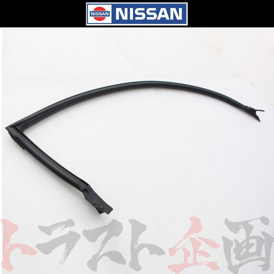 ウェザーストリップ ボディ側 運転席側 シルビア S15 #663101515