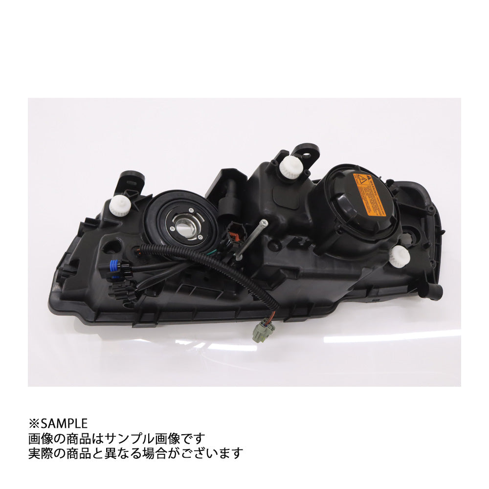 WISE SQUARE ワイズスクウェア ヘッドライトハウジング 右側